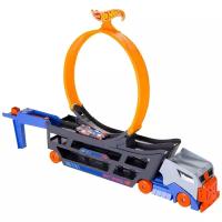 Игровой набор Hot Wheels GCK38 Трюковой тягач