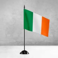Настольный флаг Ирландии на пластиковой черной подставке