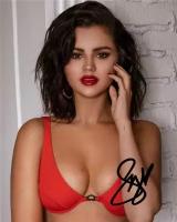 Автограф Селена Гомес - Автограф Selena Gomez Singer - Фото с автографом, Подписанная фотография, Автограф знаменитости, Подарок, Автограмма, Размер 20х25 см