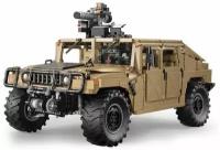 Конструктор CADA Военный бронированный автомобиль HumVee 1/8 (3935 деталей)