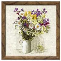 Полевые цветы #924 Риолис Набор для вышивания 45 x 45 см Счетный крест