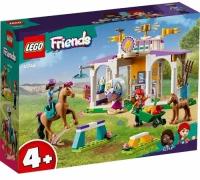 Конструктор LEGO Friends 41746 Школа верховой езды