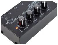 Усилитель для наушников Behringer HA400