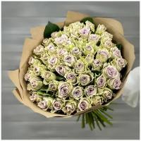 Букет живых цветов из 51 сиреневой розы 40см в крафте