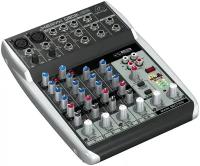 Микшерный пульт BEHRINGER Q802USB