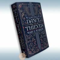 Dance of Thieves (Mary Pearson)