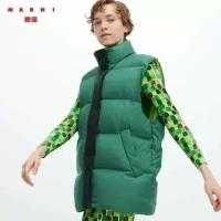 Uniqlo Юникло Утепленный жилет зеленого цвета MARNI, размер M