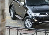 Пороги алюминиевые с площадкой "SILVER" (арт. F173AL.4003.1) MITSUBISHI Pajero Sport 2008-2013-2016