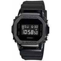 Наручные часы CASIO G-Shock GM-5600B-1 кварцевые, будильник, хронограф, секундомер, таймер обратного отсчета, водонепроницаемые, противоударные, черный