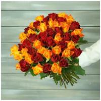 Букет живых цветов из оранжевой красной розы 40см
