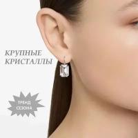 Серьги с подвесками, кристаллы Swarovski, кристалл, хрусталь