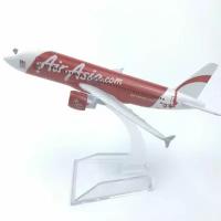 Металлическая модель самолета Airbus A320 Air Asia / авиация