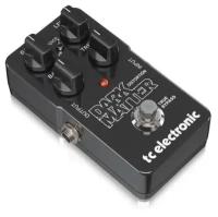 Гитарная педаль эффектов TC ELECTRONIC DARK MATTER DISTORTION