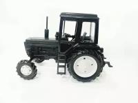 Трактор МТЗ-82 (пластмасса, весь черный) 1:43 160006