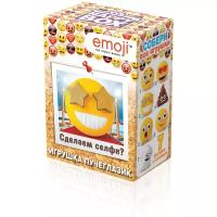 Карамель леденцовая Happy Box с игрушкой Emoji, 18 г