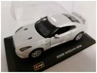 Коллекционная модель Nissan GT-R (R35) 2009 1:32 Bburago 18-42000