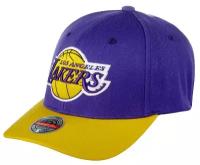 Бейсболка MITCHELL NESS арт. HHSS3265-LALYYPPPPRYW Los Angeles Lakers NBA (фиолетовый / желтый), размер ONE