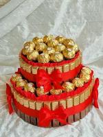 Торт из конфет Mersi и Ferrero Rocher