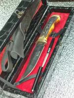 Нож туристический разделочный, охотничий Волк 7 в чехле ножнах и подарочный черный кожаный футляр, ручка нож в подарок