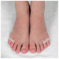 Корректоры для пальцев ног, на 2 пальца, силиконовые, 3,5 х 1,5 см, пара, цвет белый