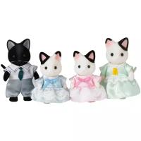 Sylvanian Families Семья чёрно-белых котов 5181