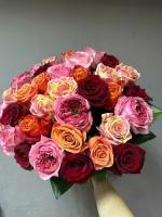 Букет Роза микс 50 см 31 штук от магазина Купить Цветы /цвет белый, красный, розовый, кремовый, лимонный, желтый, оранжевый / подкормка в подарок