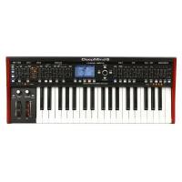 Behringer Deepmind 6 синтезатор, аналоговые VCF и VCA, 37 клавиш