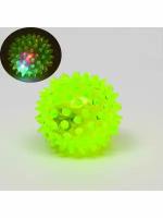Мяч светящийся для собак зеленый
