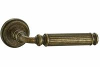 Дверная ручка межкомнатная Vantage V33 на круглой розетке BR состаренная бронза