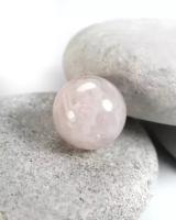 Натуральный камень Розовый кварц для декора, поделок, бижутерии, шар, диаметр 23-25 мм