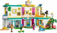 Конструктор Lego Friends Heartlake International School 985 дет. 41731