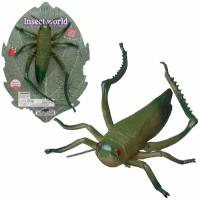 Фигурка гигантская Junfa насекомого &quotКузнечик&quot, на блистере WA-25521