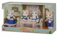 Игровой набор Sylvanian Families Семья котов Кёрл 2150