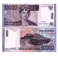 Индонезия 10000 рупий 2010-13 г «султан Махмуд Бадаруддин II» UNC