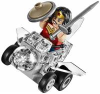 LEGO Конструктор Lego Super Heroes Mighty Micros: Чудо-женщина против Думсдэя 76070