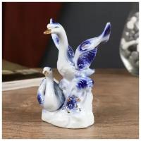 Сувенир керамика "Лебеди" синие с золотом 12х8х10 см