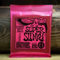 Струны для электрогитары Ernie Ball Super Slinky 2223 9-42, никелированная сталь