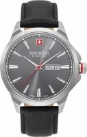 Наручные часы Swiss Military Hanowa Classic Наручные часы Swiss Military Hanowa 06-4346.04.009 мужские, кварцевые, водонепроницаемые, подсветка стрелок