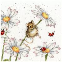 Daisy Mouse (Ромашковая мышка) #XHD80 Bothy Threads Набор для вышивания 18 x 23 см Счетный крест