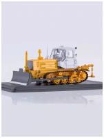 Tractor T-150 tracked with dump 1971 yellow/white (ussr russian) | трактор Т-150 гусеничный с отвалом 1971 желтый/белый