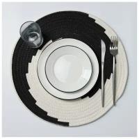 Салфетка кухонная для сервировки стола, термосалфетка круглая из хлопка "Гипноз" 38х38 см, цвет черно-белый