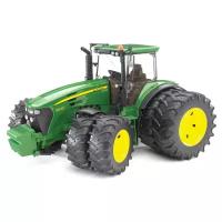 Трактор John Deere 7930 с двойными колёсами