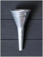 Воронка D=9.5 см, для бензоинструмента и триммеров, малая, металл