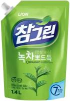 Средство для мытья посуды, овощей и фруктов Зеленый чай 1.4 л [Lion] Chamgreen Green Tea Refill