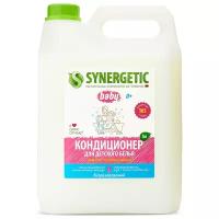 Synergetic Концентрированный кондиционер для детского белья Нежное прикосновение, 5 л