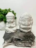 Статуэтки Будда и Ганеш