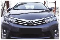 Передние реснички Toyota Corolla (седан) 2012-2015