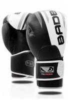 Боксерские перчатки Bad Boy Pro Series Advanced Boxing Gloves Black/White 16 унций