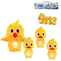 Набор резиновых игрушек для ванной Abtoys Веселое купание 4 предмета (мама-утка и 3 утенка)