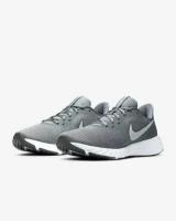 Кроссовки Nike Revolution 5 серый 45 EU